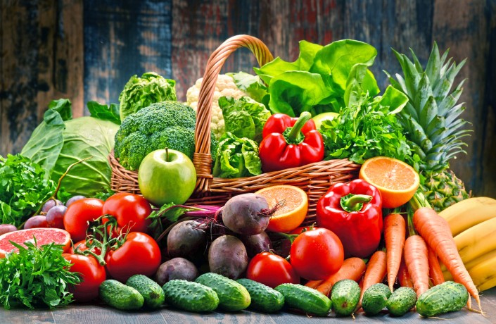 Assorted raw organic vegetables