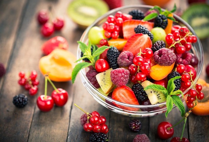 Eat-fresh-fruit-to-help-with-sugar-addiction