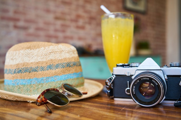 camera-classic-close-up-413960